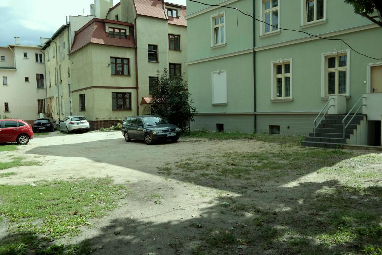 Studio Four - Prywatne Wejscie I Taras W Centrum Sopotu Екстер'єр фото